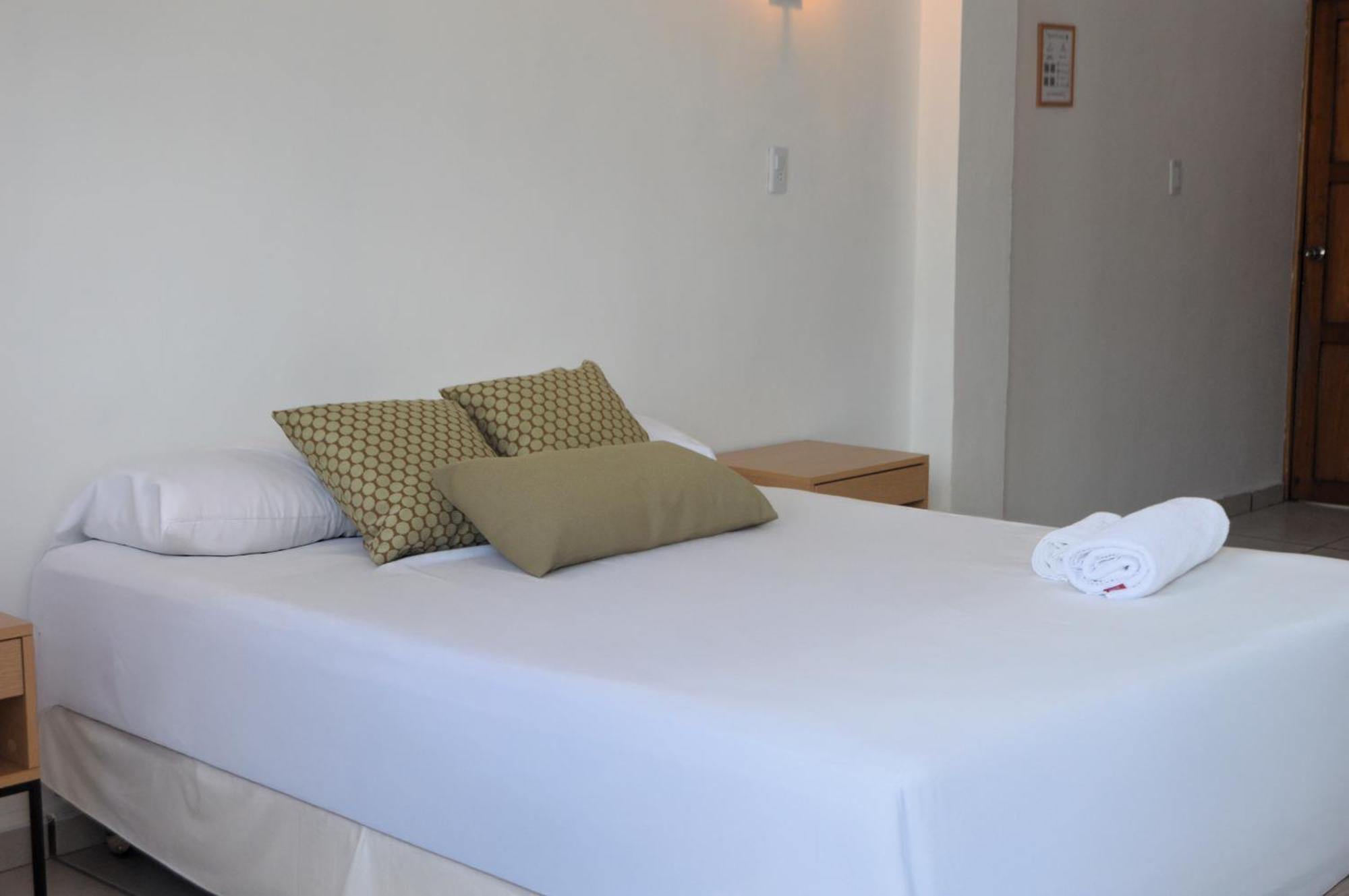De Mar Hotel Playa del Carmen Bagian luar foto